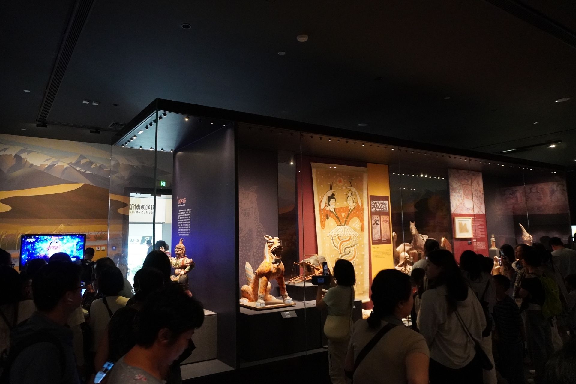 新疆維吾爾自治區博物館- 新疆烏魯木齊市的旅遊景點- UnseenChina